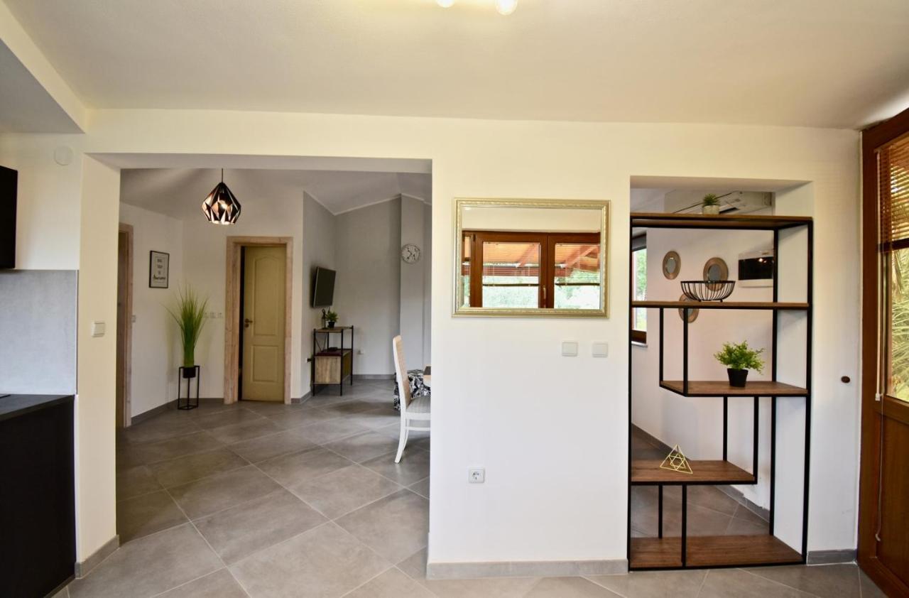 Relaxing Holiday House With Terrace Sea View Медулин Экстерьер фото